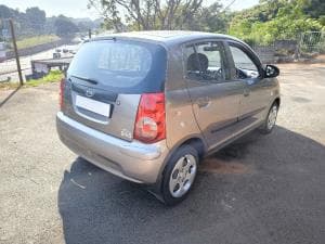 Picanto photograph 5