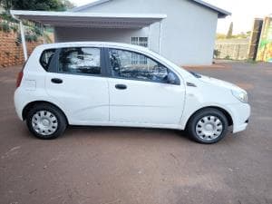 Aveo photograph 4