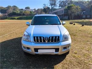 Land Cruiser Prado photograph 2