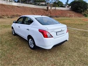 Almera photograph 5
