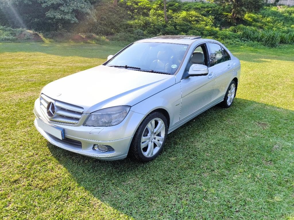 2009 Mercedes-Benz C Class C200K Avantgarde Auto, main photograph