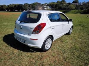 i20 photograph 5