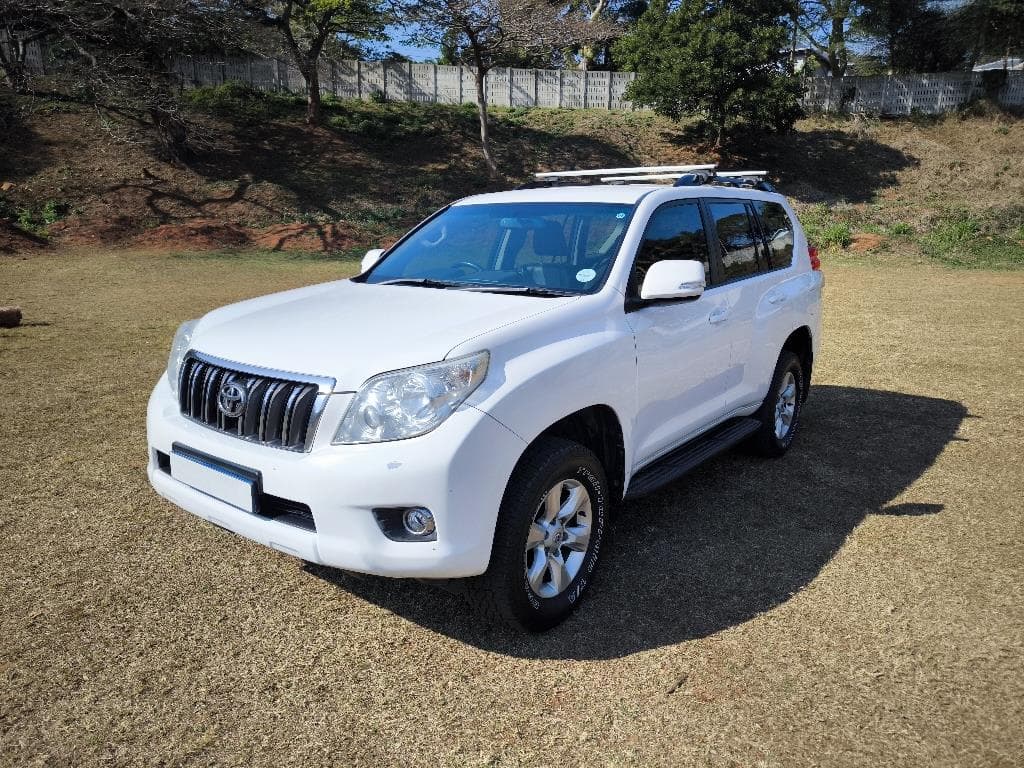 2011 Toyota Land Cruiser Prado TX 3.0 TDi Auto in white