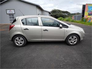 Corsa photograph 4