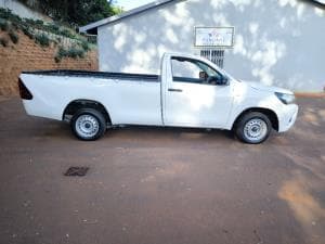 Hilux photograph 4