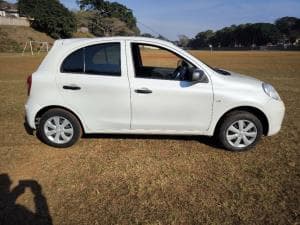 Micra photograph 4
