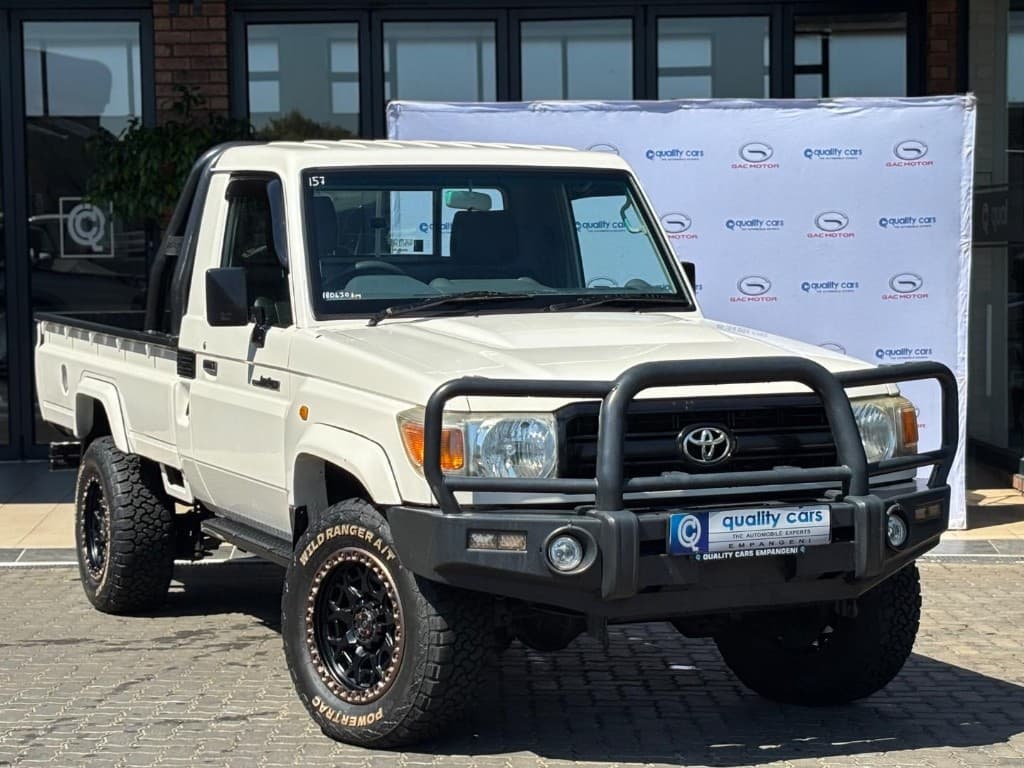2010 Toyota Land Cruiser 79 4.0 V8 Petrol Single Cab, main photograph