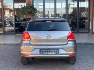 Polo Vivo photograph 5