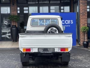 Land Cruiser 79 photograph 5