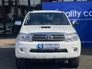 Fortuner photograph 3