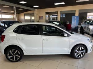 Polo Vivo photograph 4