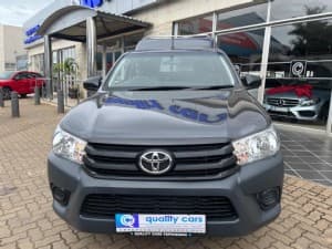 Hilux photograph 2