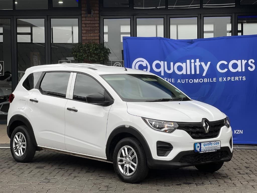 2025 Renault Triber 1.0 Life in white