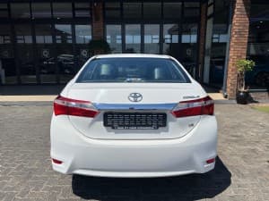 Corolla photograph 4