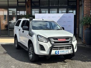 D-Max photograph 2