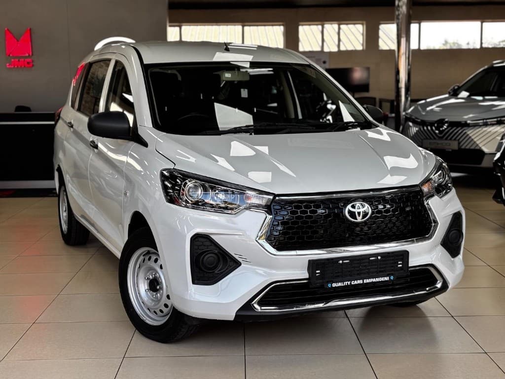 2026 Toyota Rumion 1.5 S, main photograph