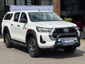 Hilux photograph 2