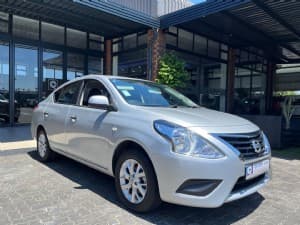 Almera photograph 3