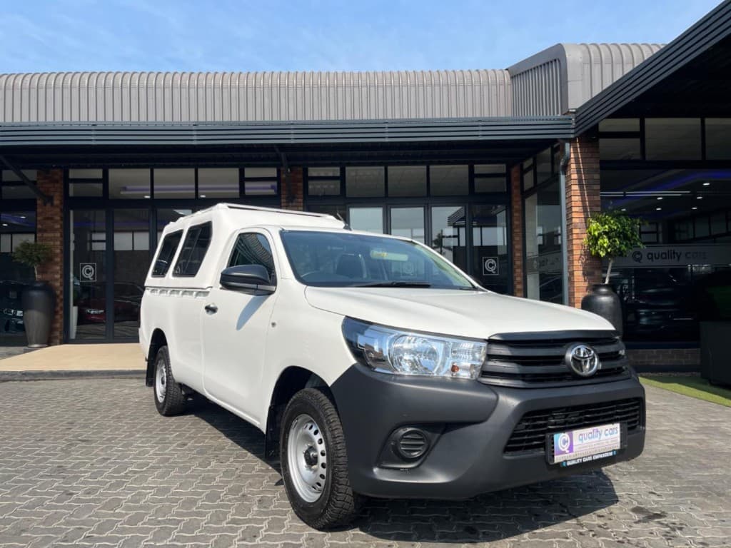 2022 Toyota Hilux 2.4 GD S A/C Single Cab in white