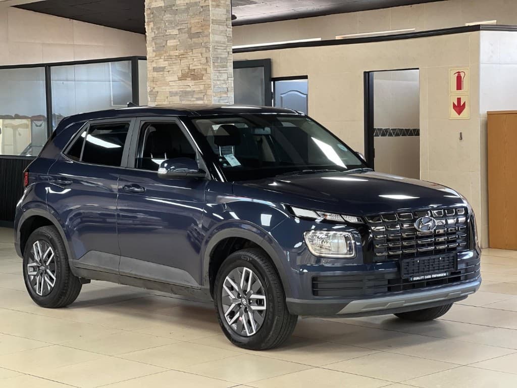 2024 Hyundai Venue 1.0 TGDI Motion in navy