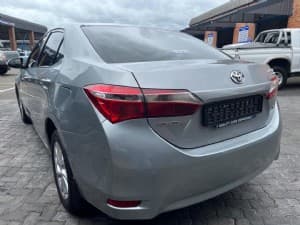 Corolla photograph 4