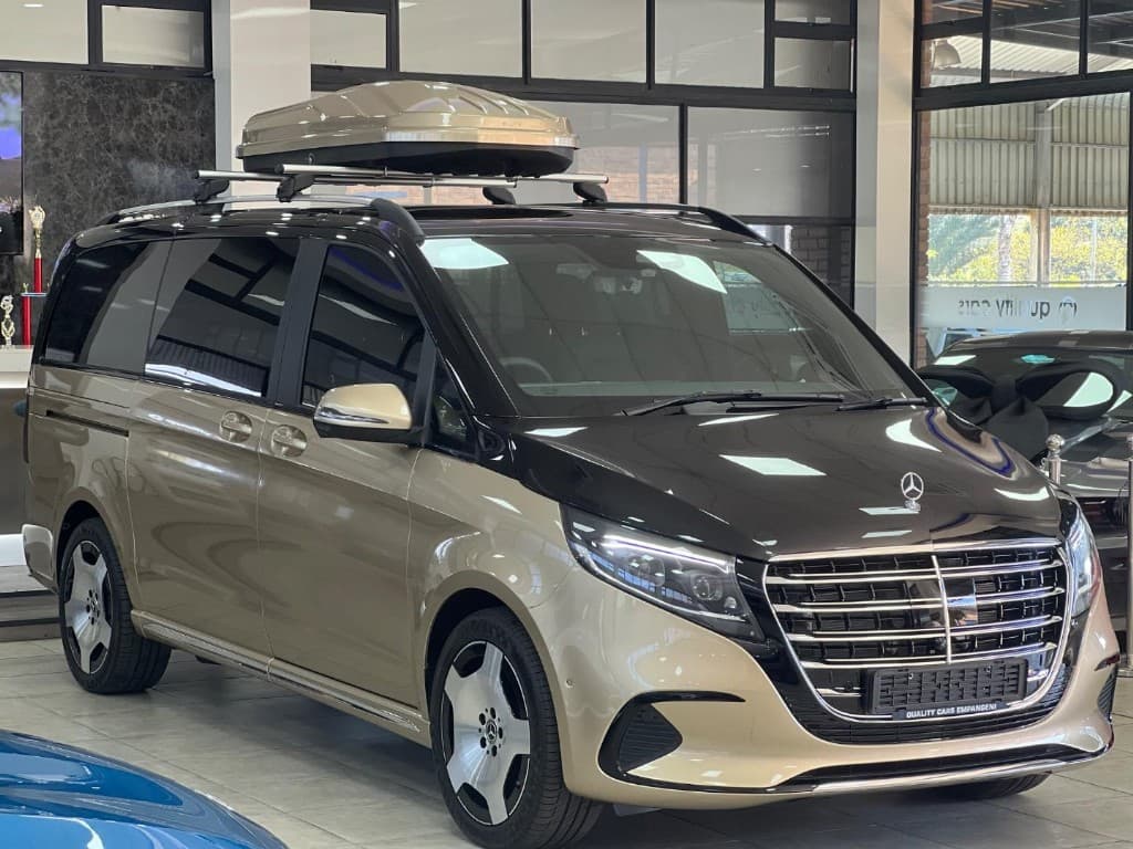 2025 Mercedes-Benz V Class V300d Exclusive in gold
