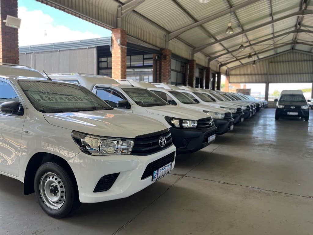 2021 Toyota Hilux 2.0 VVTi A/C Single Cab Chassis Cab, main photograph