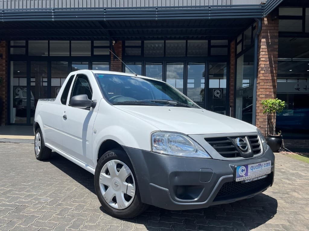 2019 Nissan NP200 1.5 DCi Safety Pack (A/C) Single Cab, main photograph