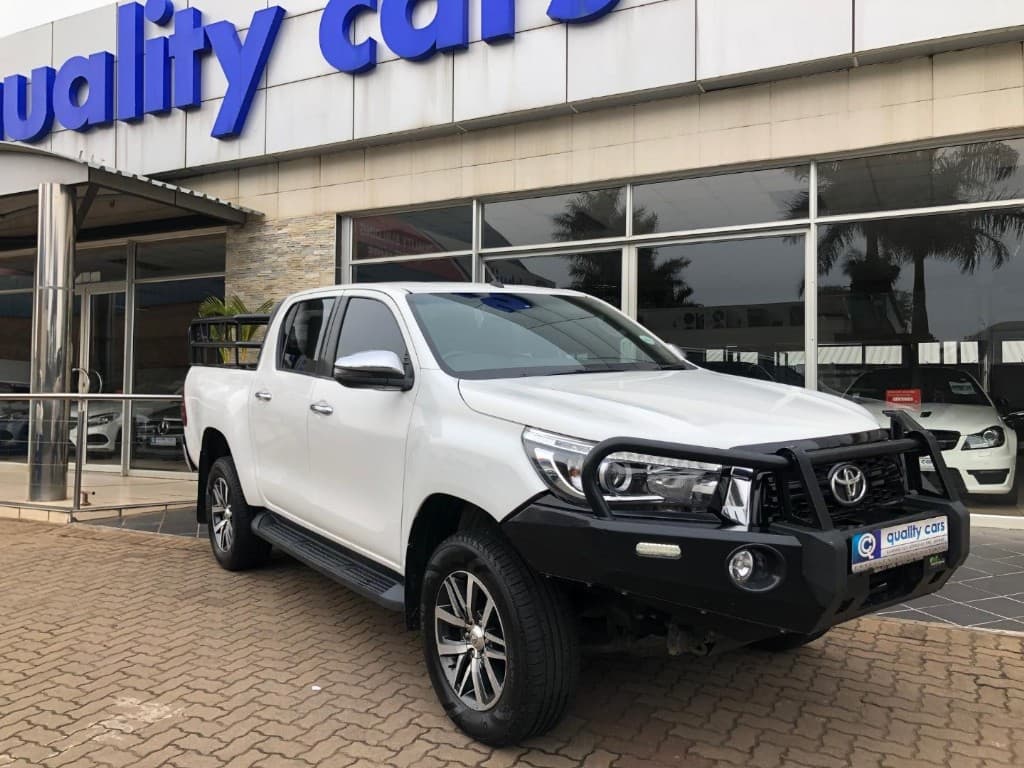 2019 Toyota Hilux 2.8 GD-6 Raider 4x4 Double Cab, main photograph