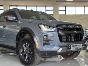 D-Max photograph 4