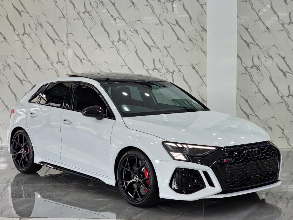 2023 Audi RS3 Sportback S-Tronic Quattro in white