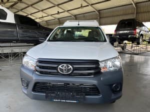 Hilux photograph 2