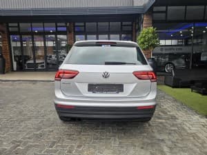 Tiguan photograph 5