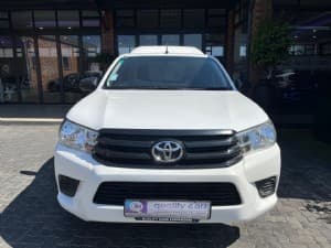 Hilux photograph 3