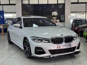 3 Series 320i M Sport Launch Edition photograph 2